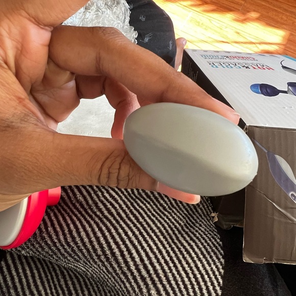 Massage gun working perfectly!! - Picture 3 of 10